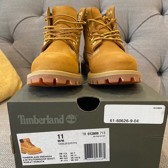 NIB- Timberland Premium 6 in. Waterproof Boot SZ 11 - Toddler - Picture 6 of 6